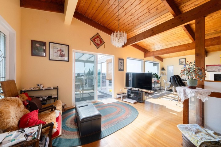 Photo 15 at 2128 Mathers Avenue, Dundarave, West Vancouver