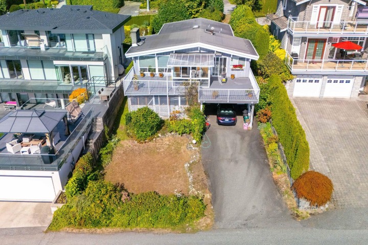 Photo 4 at 2128 Mathers Avenue, Dundarave, West Vancouver