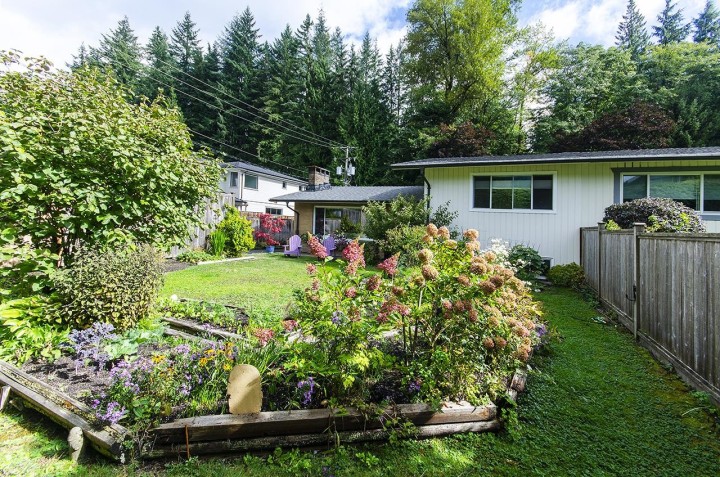 Photo 26 at 19 Glenmore Drive, Glenmore, West Vancouver