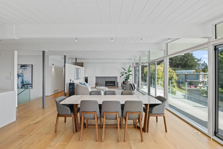 Photo 13 at 4045 Bayridge Avenue, Bayridge, West Vancouver