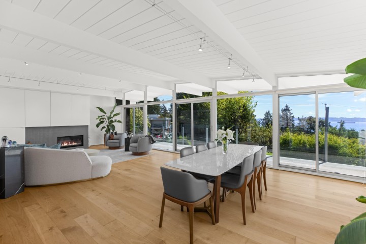 Photo 9 at 4045 Bayridge Avenue, Bayridge, West Vancouver