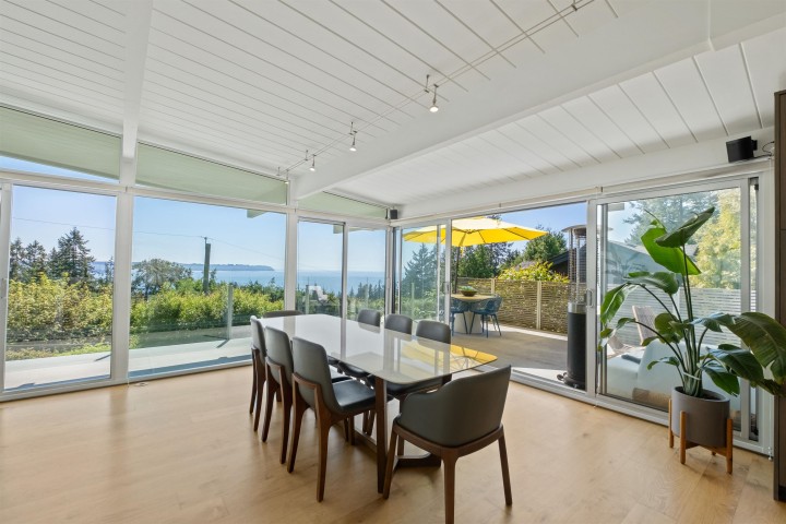 Photo 10 at 4045 Bayridge Avenue, Bayridge, West Vancouver