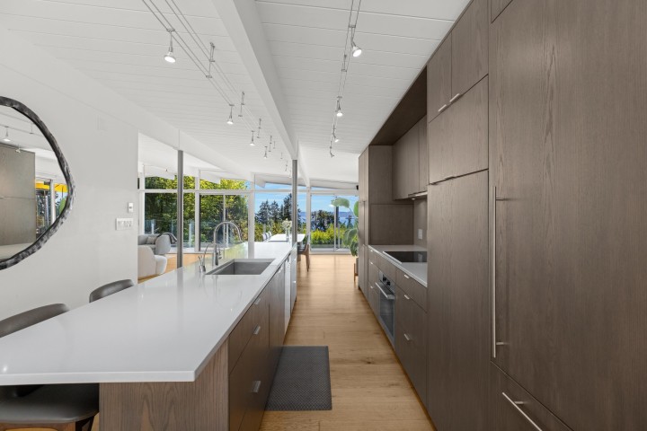 Photo 15 at 4045 Bayridge Avenue, Bayridge, West Vancouver