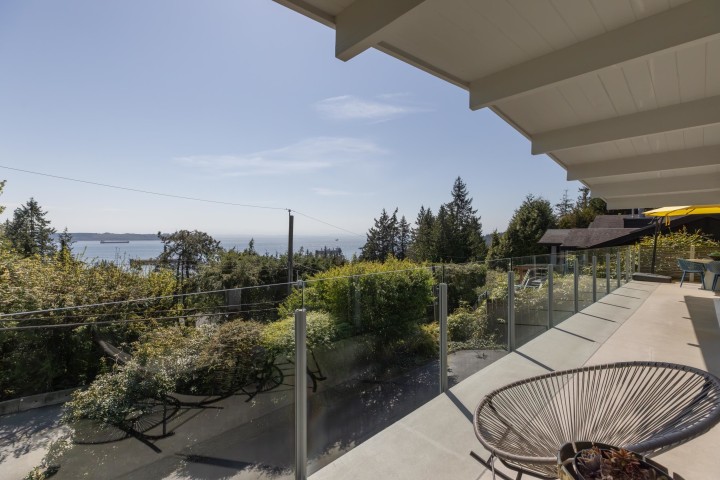Photo 29 at 4045 Bayridge Avenue, Bayridge, West Vancouver