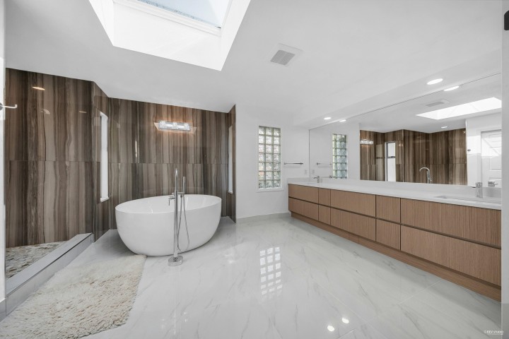 Photo 21 at 4809 Northwood Place, Cypress Park Estates, West Vancouver