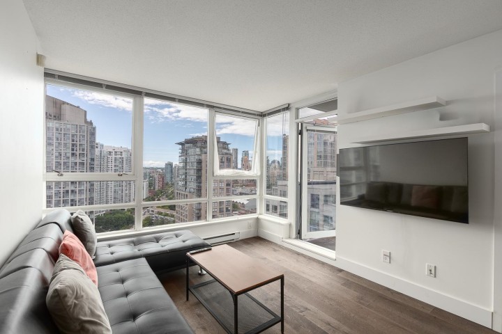 Photo 2 at 2710 - 928 Beatty Street, Yaletown, Vancouver West