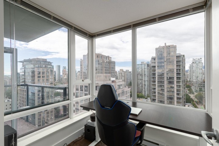 Photo 12 at 2710 - 928 Beatty Street, Yaletown, Vancouver West