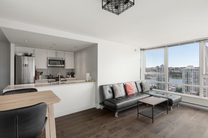 Photo 4 at 2710 - 928 Beatty Street, Yaletown, Vancouver West