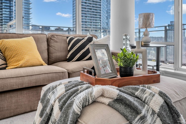 Photo 4 at 1606 - 1009 Harwood Street, West End VW, Vancouver West