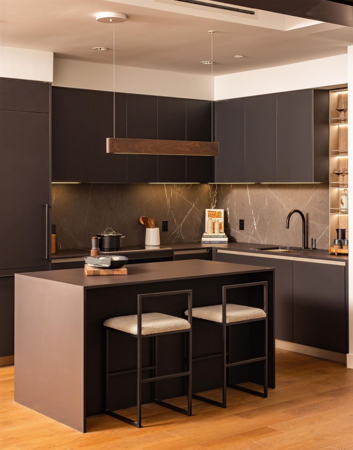 Photo 2 at 210 - 480 W 16th Avenue, Cambie, Vancouver West