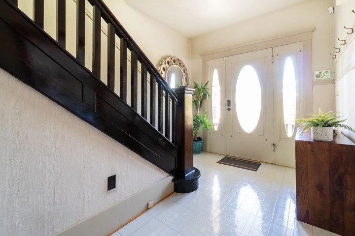 Photo 12 at 498 E 5th Avenue, Mount Pleasant VE, Vancouver East