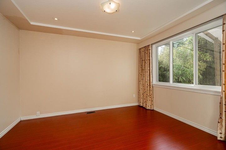 Photo 16 at 22 E 18th Avenue, Main, Vancouver East