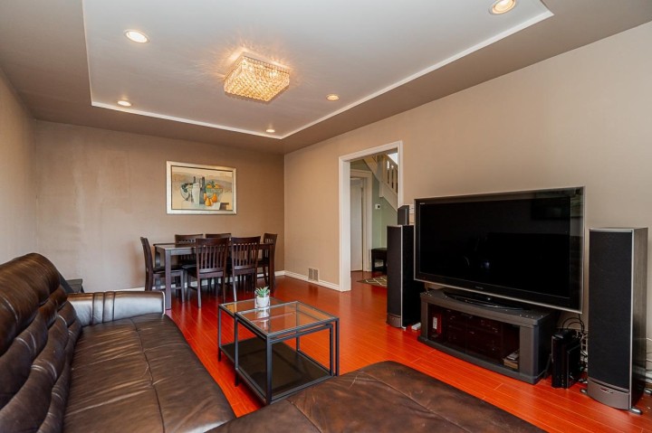 Photo 8 at 22 E 18th Avenue, Main, Vancouver East