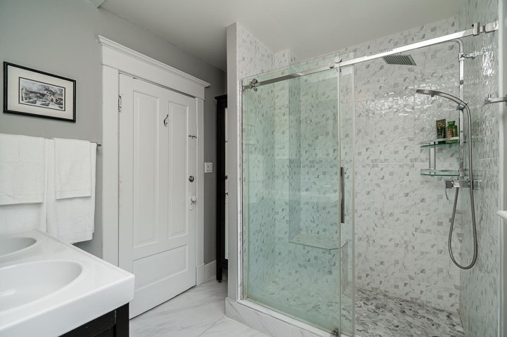 Photo 25 at 22 E 18th Avenue, Main, Vancouver East