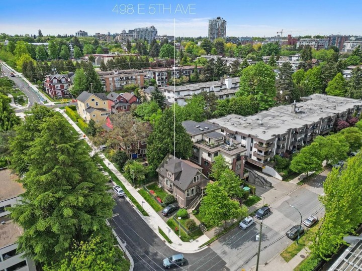 Photo 4 at 498 E 5th Avenue, Mount Pleasant VE, Vancouver East
