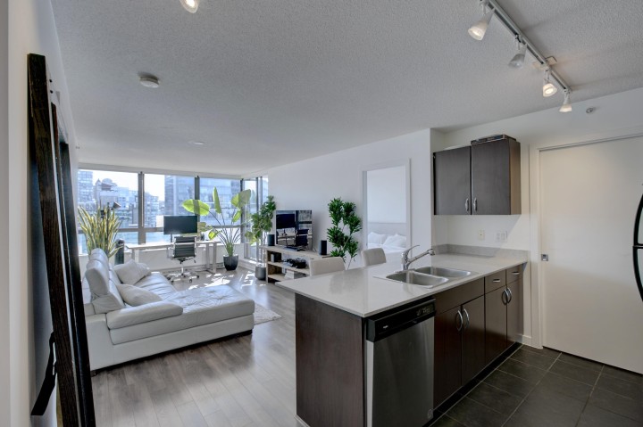 Photo 15 at 1303 - 938 Smithe Street, Downtown VW, Vancouver West