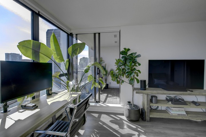 Photo 19 at 1303 - 938 Smithe Street, Downtown VW, Vancouver West