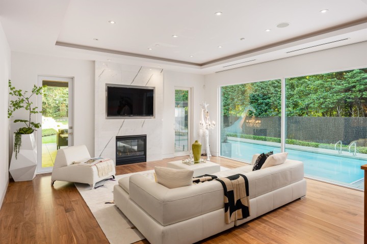 Photo 12 at 6350 Macdonald Street, Kerrisdale, Vancouver West