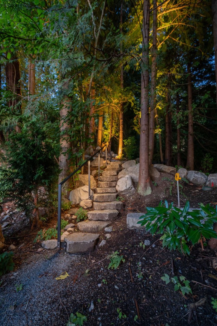 Photo 36 at 8885 Lawrence Way, Howe Sound, West Vancouver