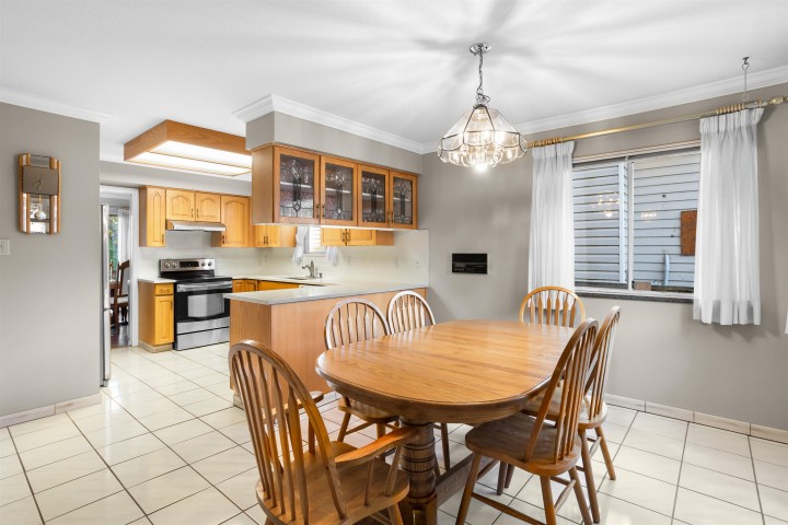 Photo 6 at 5455 Chambers Street, Collingwood VE, Vancouver East