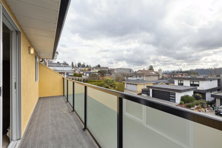 Photo 32 at 1274 Esquimalt Avenue, Ambleside, West Vancouver