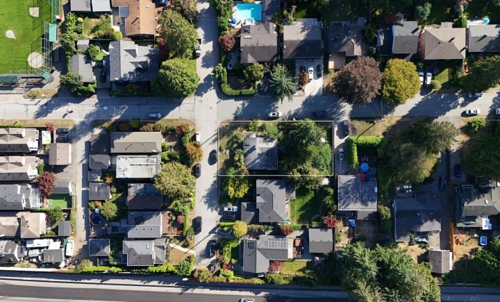 Photo 7 at 2405 Lloyd Avenue, Pemberton Heights, North Vancouver