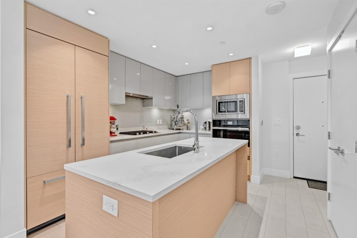 Photo 7 at 353 - 8575 Rivergrass Drive, South Marine, Vancouver East