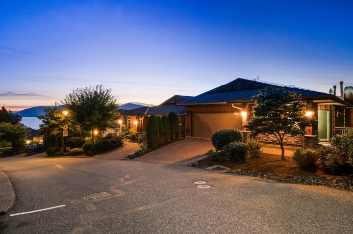 Photo 2 at 8519 Seascape Drive, Howe Sound, West Vancouver