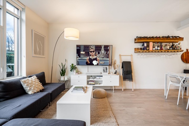 Photo 3 at 103 - 680 Seylynn Crescent, Lynnmour, North Vancouver