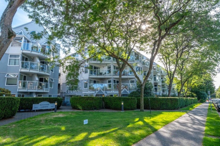 Photo 25 at 112 - 2020 W 8th Avenue, Kitsilano, Vancouver West