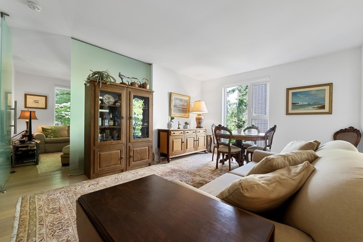 Photo 13 at 310 - 1571 W 57th Avenue, South Granville, Vancouver West