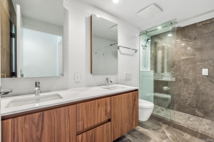 Photo 7 at 203 - 389 W 59th Avenue, South Cambie, Vancouver West