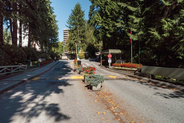 Photo 32 at 1404 - 2008 Fullerton Avenue, Pemberton NV, North Vancouver