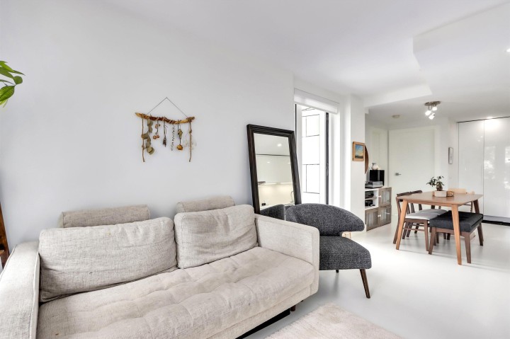 Photo 6 at 303 - 2239 W 7th Avenue, Kitsilano, Vancouver West