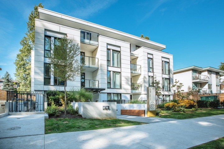 Photo 17 at 303 - 2239 W 7th Avenue, Kitsilano, Vancouver West