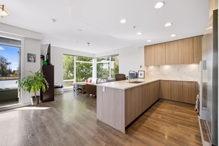 Photo 11 at 207 - 3289 Riverwalk Avenue, South Marine, Vancouver East