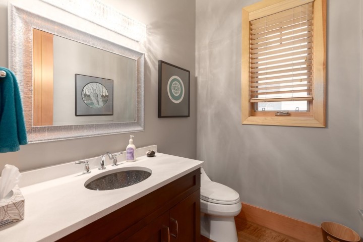 Photo 10 at 3230 W 31st Avenue, MacKenzie Heights, Vancouver West