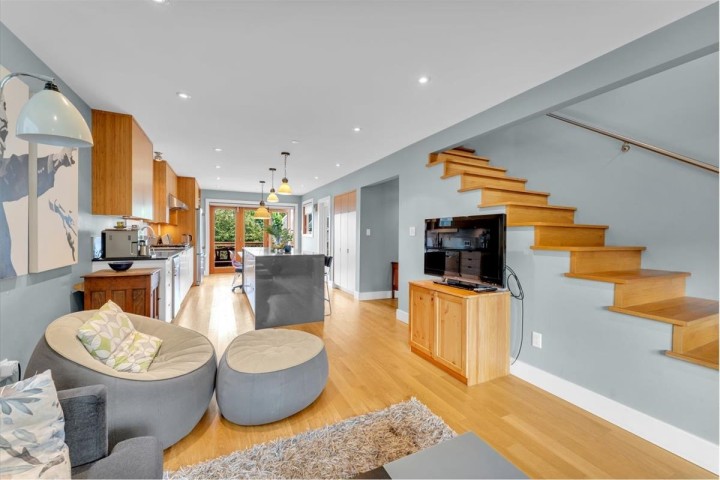 Photo 12 at 57 W 17th Avenue, Cambie, Vancouver West