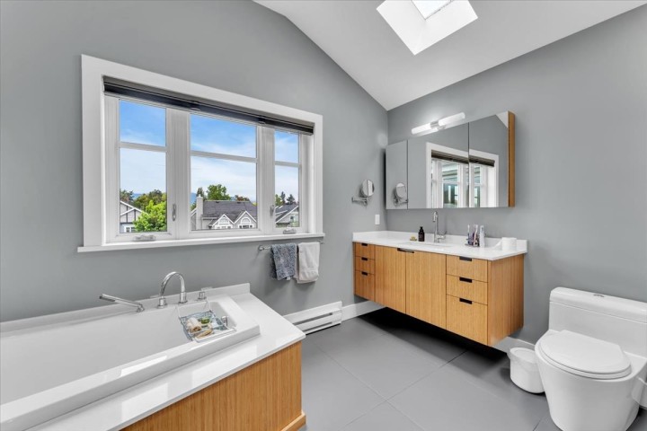 Photo 26 at 57 W 17th Avenue, Cambie, Vancouver West