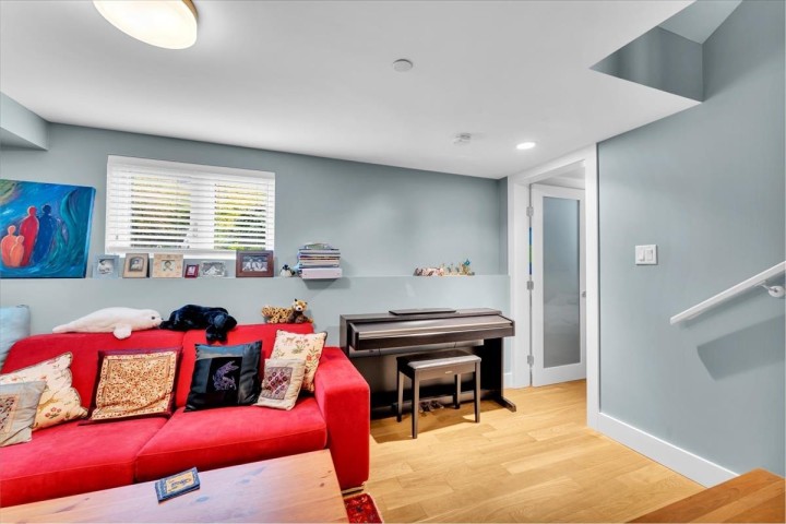 Photo 31 at 57 W 17th Avenue, Cambie, Vancouver West