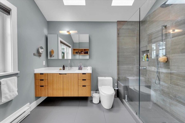 Photo 25 at 57 W 17th Avenue, Cambie, Vancouver West