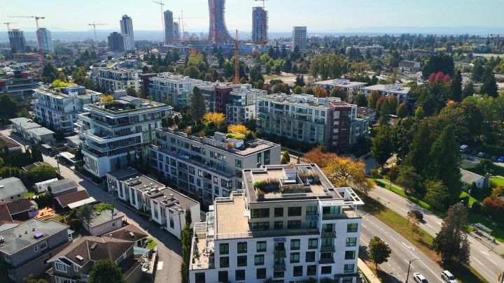 Photo 1 at 4916 Cambie Street, Cambie, Vancouver West