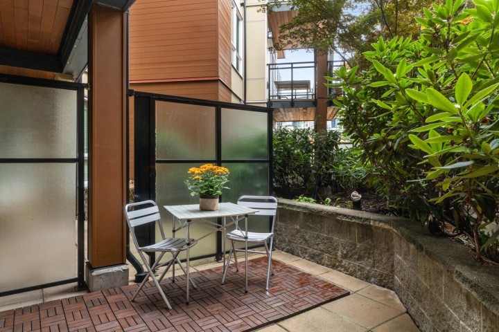 Photo 13 at 212 - 733 W 14th Street, Mosquito Creek, North Vancouver