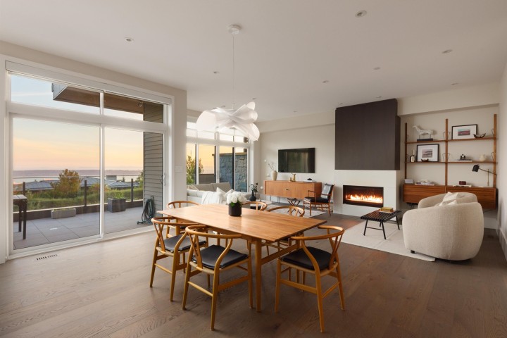 Photo 1 at 2821 Chippendale Road, Cypress Park Estates, West Vancouver