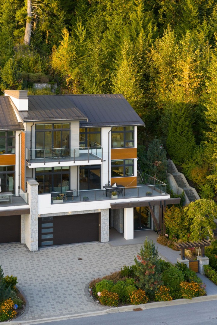 Photo 33 at 2821 Chippendale Road, Cypress Park Estates, West Vancouver