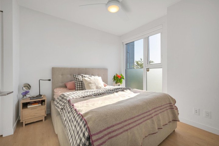 Photo 17 at 302 - 933 E Hastings Street, Strathcona, Vancouver East