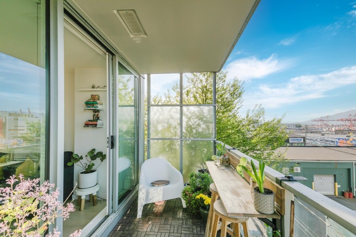 Photo 26 at 302 - 933 E Hastings Street, Strathcona, Vancouver East