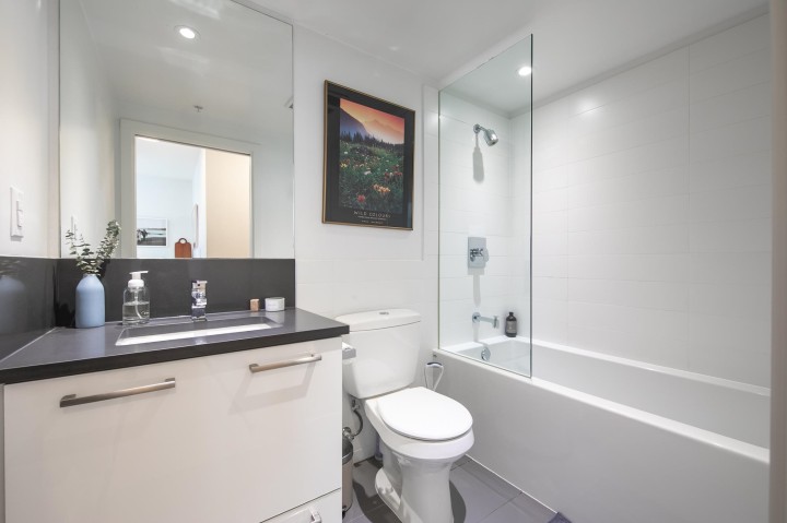 Photo 20 at 302 - 933 E Hastings Street, Strathcona, Vancouver East