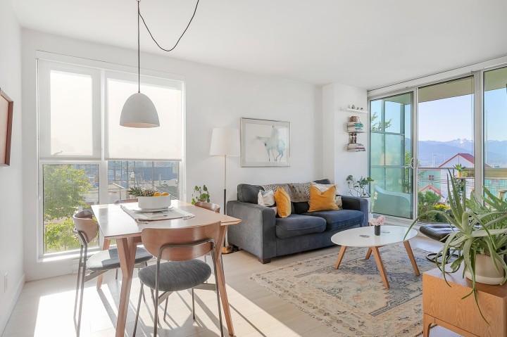 Photo 9 at 302 - 933 E Hastings Street, Strathcona, Vancouver East