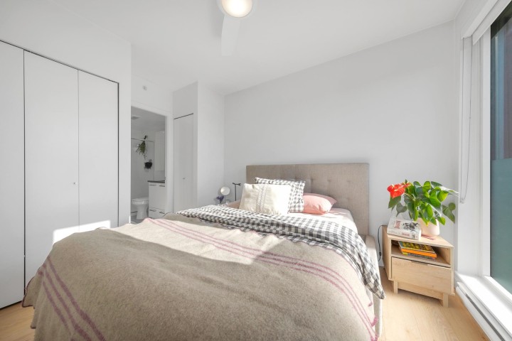 Photo 18 at 302 - 933 E Hastings Street, Strathcona, Vancouver East